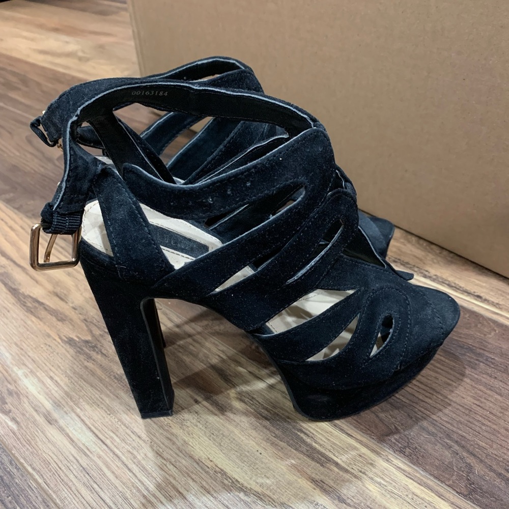Forever 21 black heels, size 6